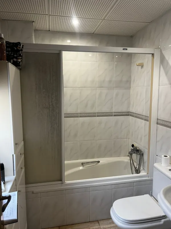 reforma baños almería antes